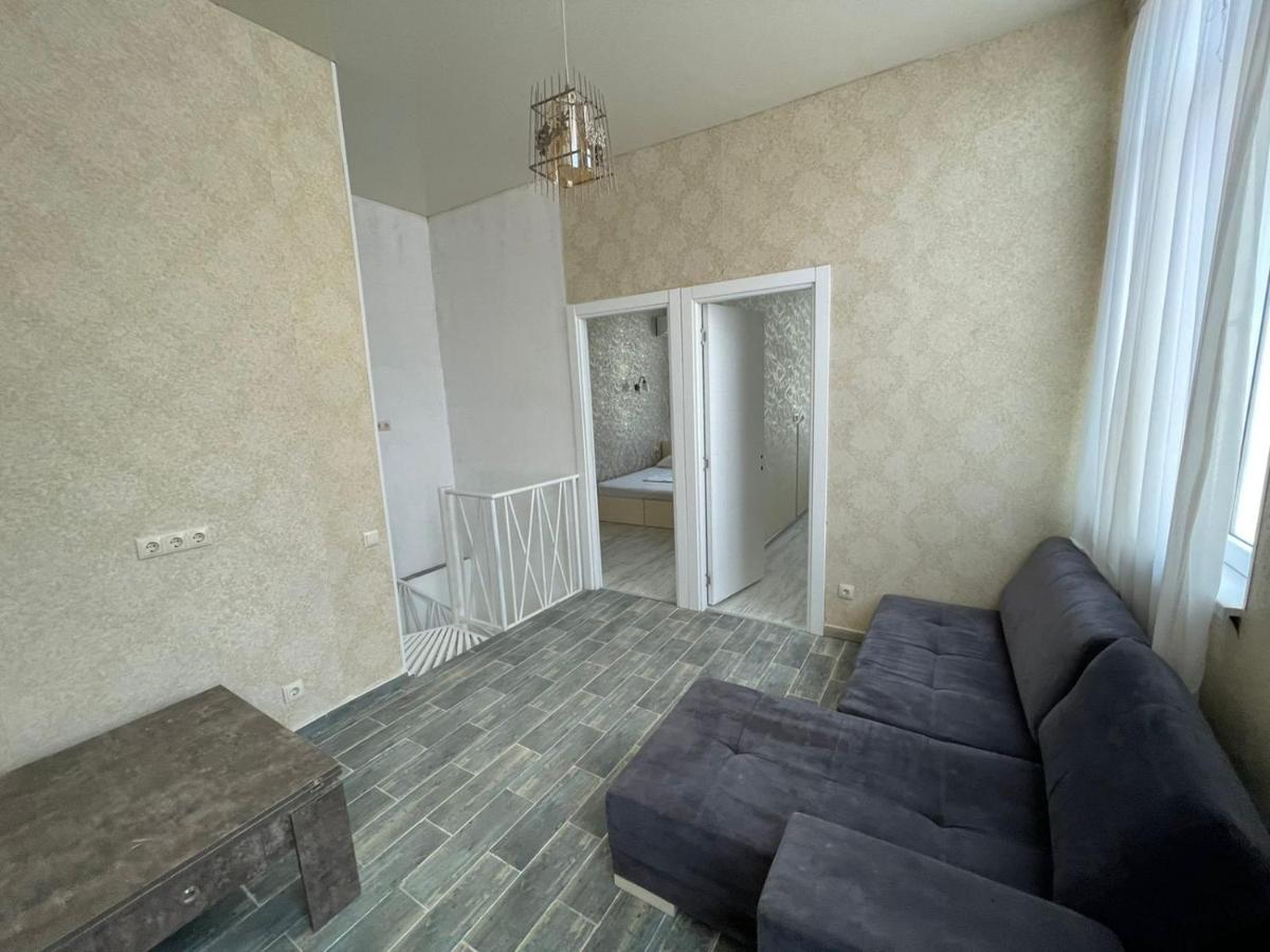 Центр Города Батуми Apartment Rustaveli 13 Exterior foto