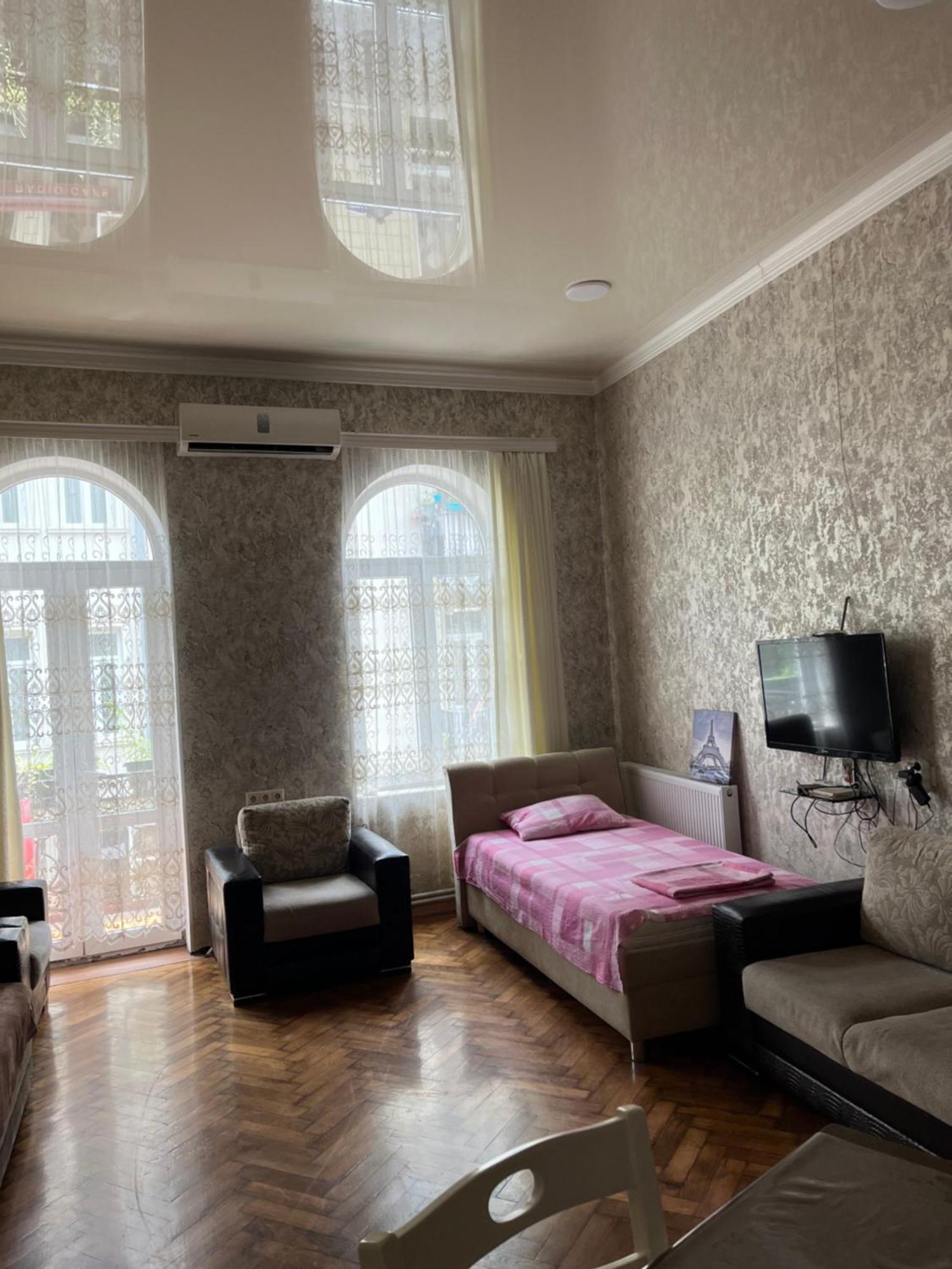 Центр Города Батуми Apartment Rustaveli 13 Exterior foto
